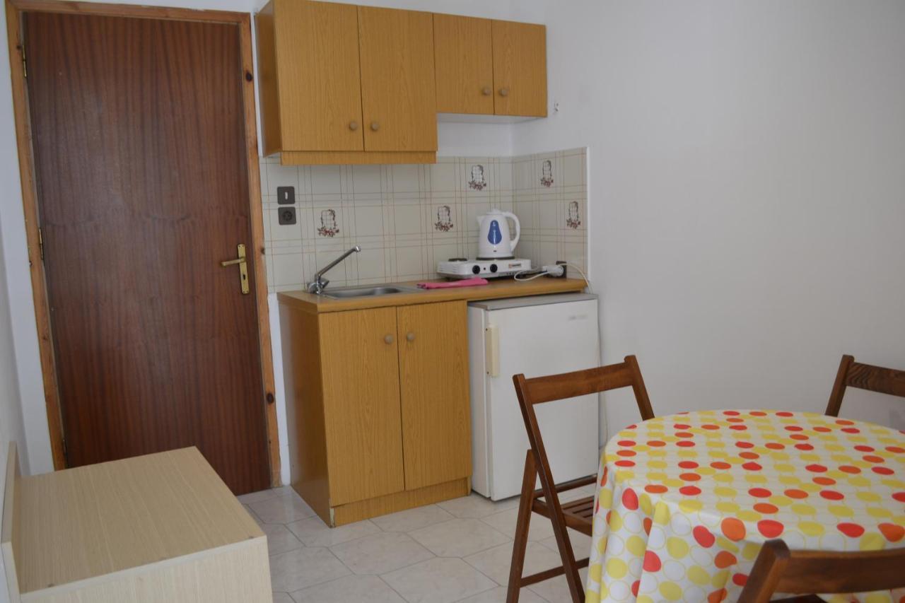 Argyro Studios And Apartments Agia Galini Eksteriør billede